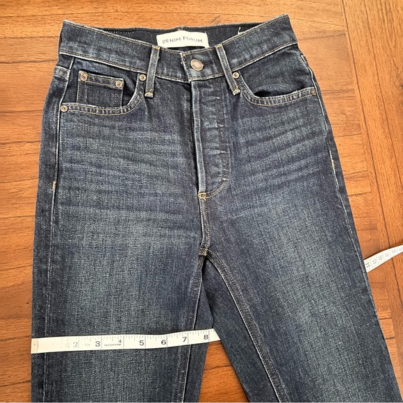 DENIM FORUM Marianne Flare Dark Blue Jeans Size 23 NWOT - Picture 16 of 17